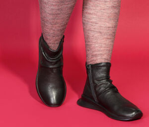 WAI 13 THINK WAIV 000018-0000-VEG schwarz Booties  38,5 - WAI 13
