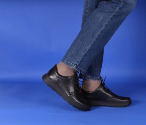Think Schnürschuhe schwarz Comoda schwarz 440-0000 Gr.43 - MDA 29