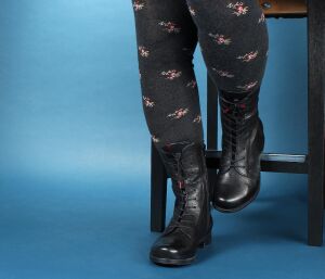 Think Schuhe Denk Stiefeletten schwarz 154-0000-Grösse-40
