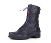 think stiefeletten blau denk navy 154-8050 fussbett: textilfilzbezogene wechselbare kork-latex-bettung weicher textil-filz aus 75 % wolle, 5 % cashmere und 20 % polyamid 10 mm absatz schön schlichter funktionsboots mit durchgehender schnürung und vernähter lasche um ein verrutschen zu vermeiden. seitlicher reissverschluss sorgt für schnellen einstieg. lassen sie die 2 oberen ösen einfach ungeschnürt, es sieht entspannter aus.br>schafthöhe ca. 19 cm