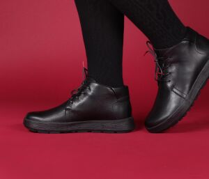 Think Booties schwarz Comoda schwarz 89-0020 Gr.43 - MDA 115