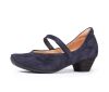 think pumps blau aida water 1166-8000 - aid 1108 fussbett: lederbezogene wechselbare kork-latex-bettung (pflanzlich gegerbt) kalbsleder pflanzlich  gegerbt - nicht gefärbt neuer 35 mm absatz mit weicherem auftritt sehr apart - neue aida-pumps mit schmalem riemchen über den fuß. gibt halt und bietet die möglichkeit für kleine schmuck-blüten aus metallic-leder. nahtfreie vorderpartie und leicht vorgeformtes dekollete.