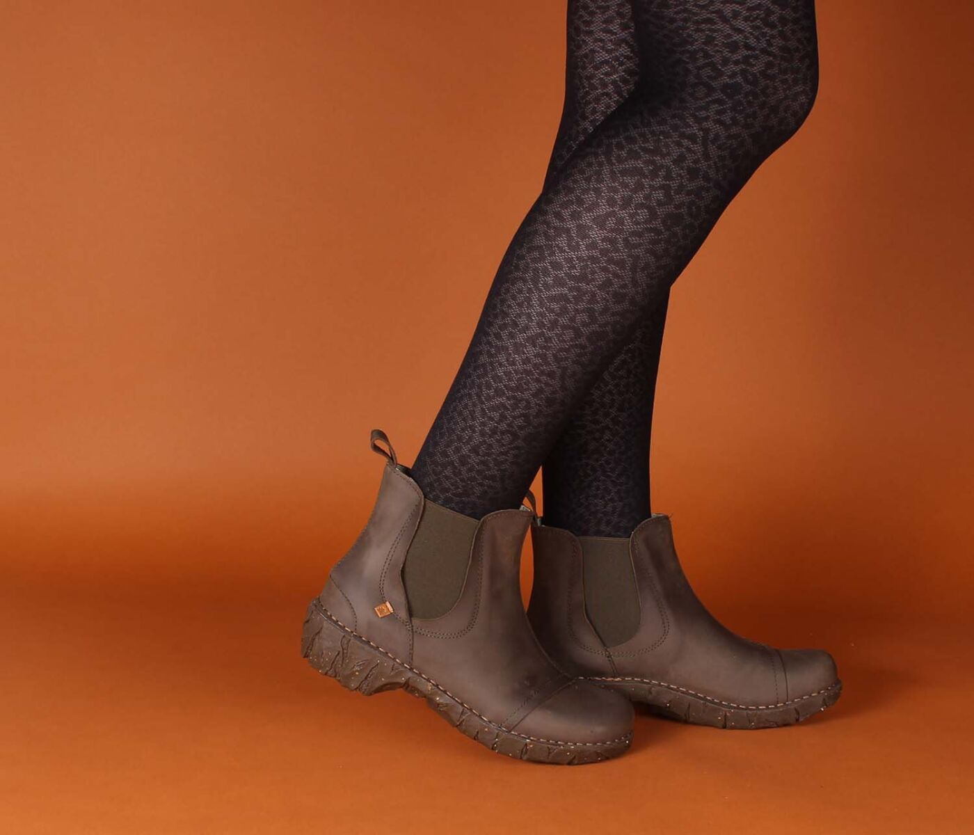 El Naturalista Booties Yggdrasil kaki N158 grün Gr.41