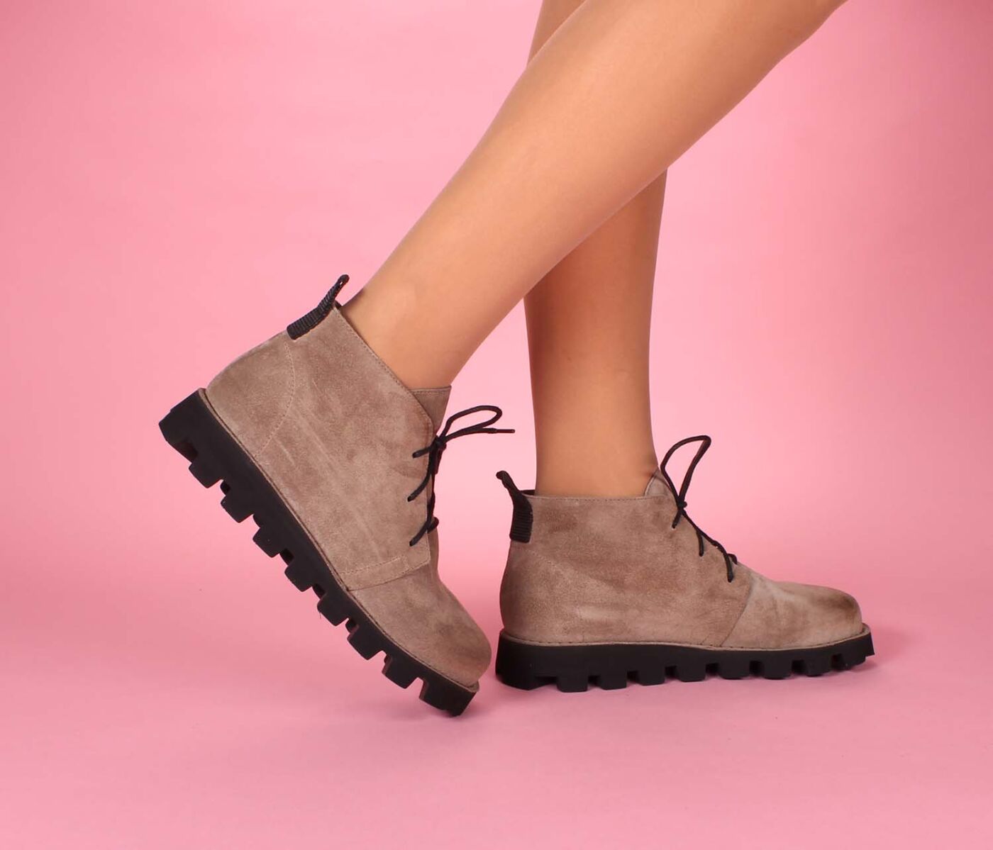 Lofina Stiefeletten beige 9232 Tessa london-cardboard Gr.39