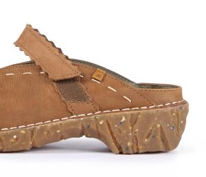 El Naturalista Clogs Yggdrasil wood NG96 braun Gr.38
